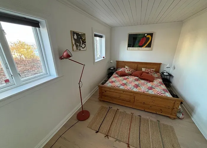 Fantastic With Garden And Sea View On Bygdoy Holiday home Oslo